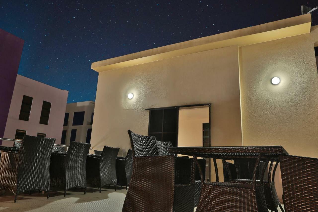 فندق كلير سكاي إن هولهومالي المظهر الخارجي الصورة